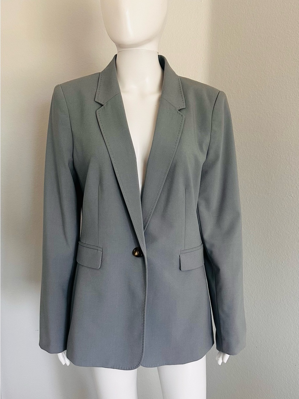 DKNY Womens Grey Single-Button Blazer Jacket and matching pants